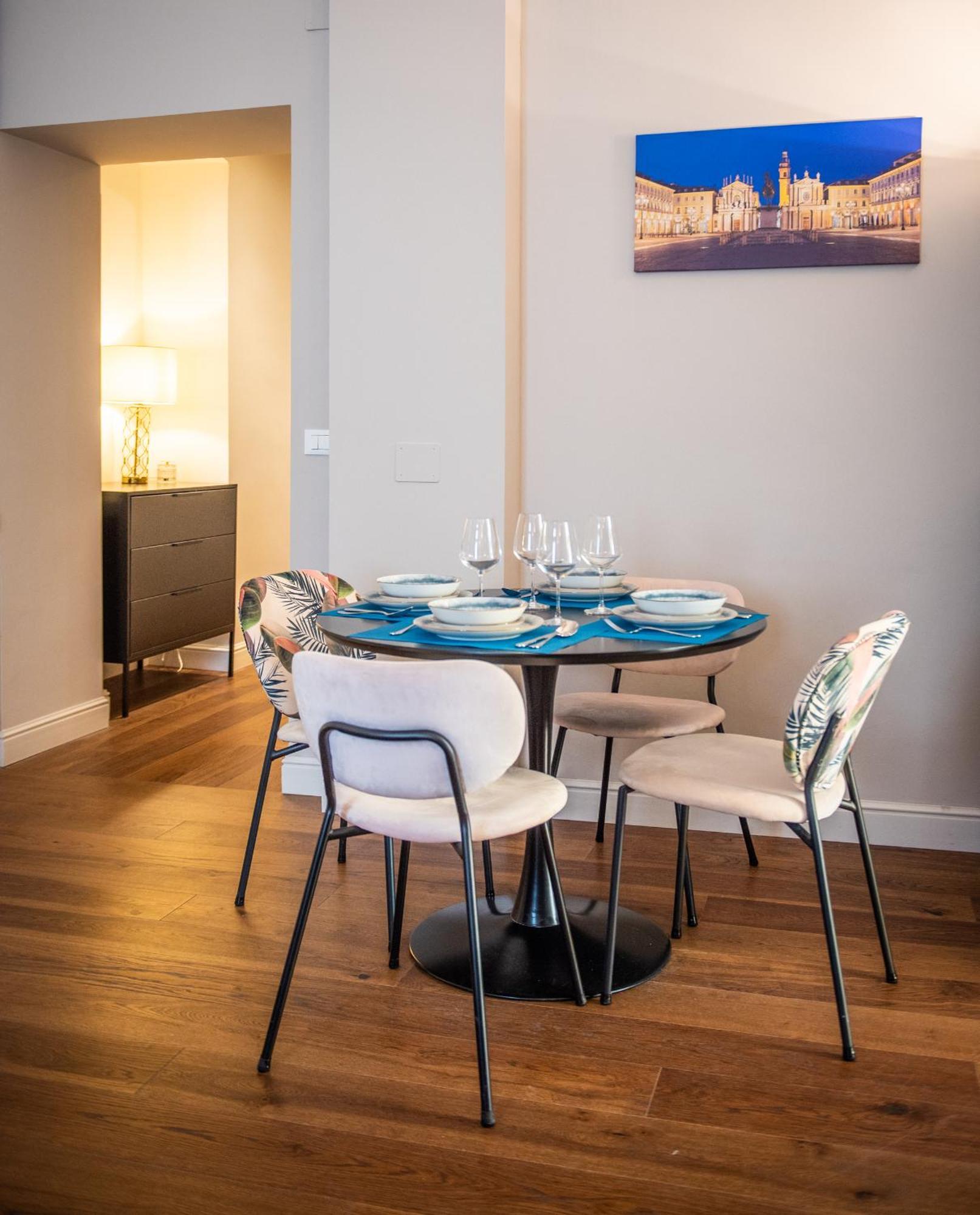 Domus San Carlo- Luxury Apartment In Turin'S Heart מראה חיצוני תמונה
